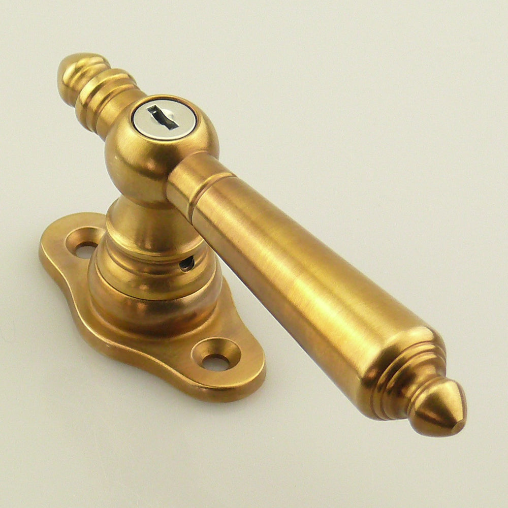 NA-F-SZ3351 Historismus Fenstergriff "Berliner Rolle" abschließbar